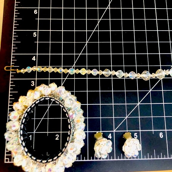 Vintage Deco Aurora Borealis Crystal Bead Jewelry - Picture 6 of 10